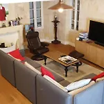 La Maison D Artiste ヴィラ